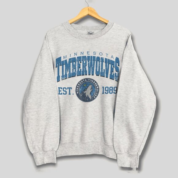 1989 Vintage University of Minnesota Timberwolves Basketball Sweatshirt, NBA Tee - Picture 1 of 2